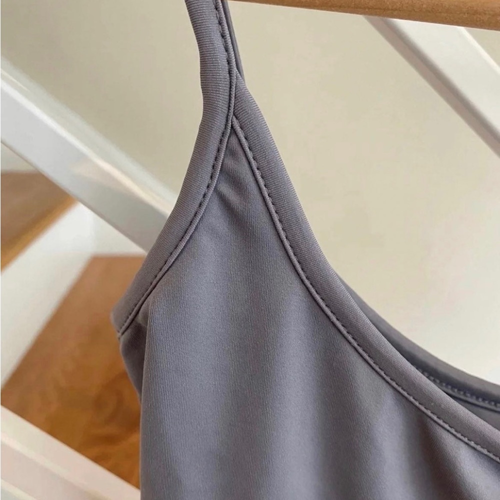 Meshki Tank Top - Picture 3 of 5